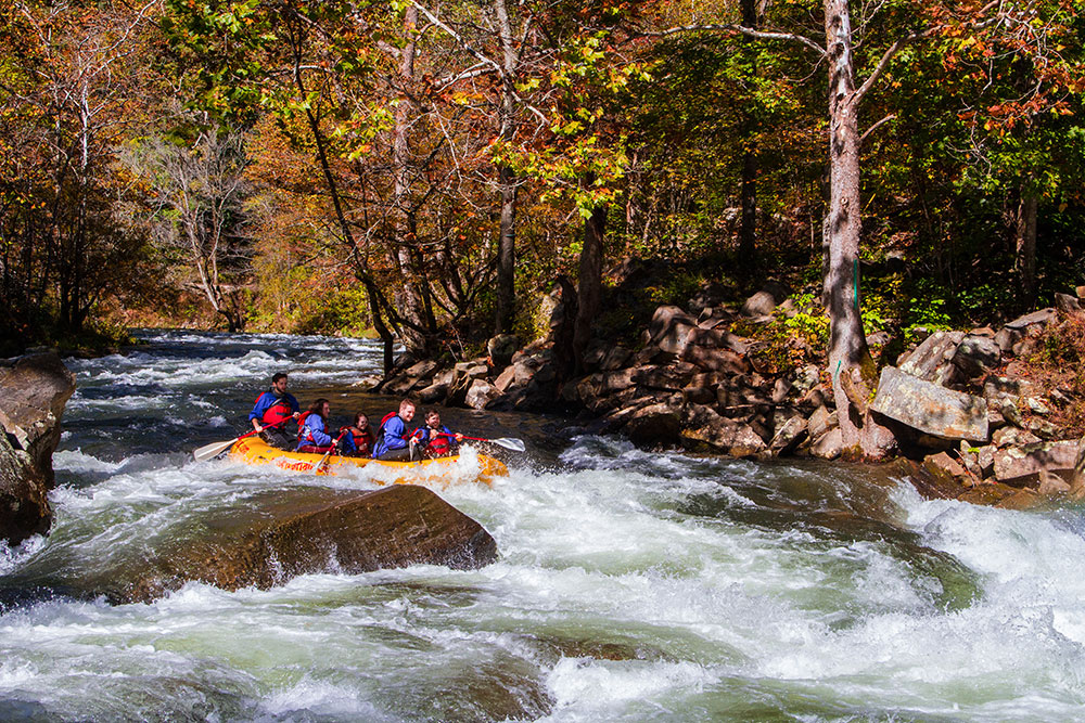 Fall-rafting