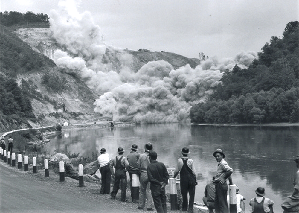 Fontana-dam-dynamite Blasting for a dam
